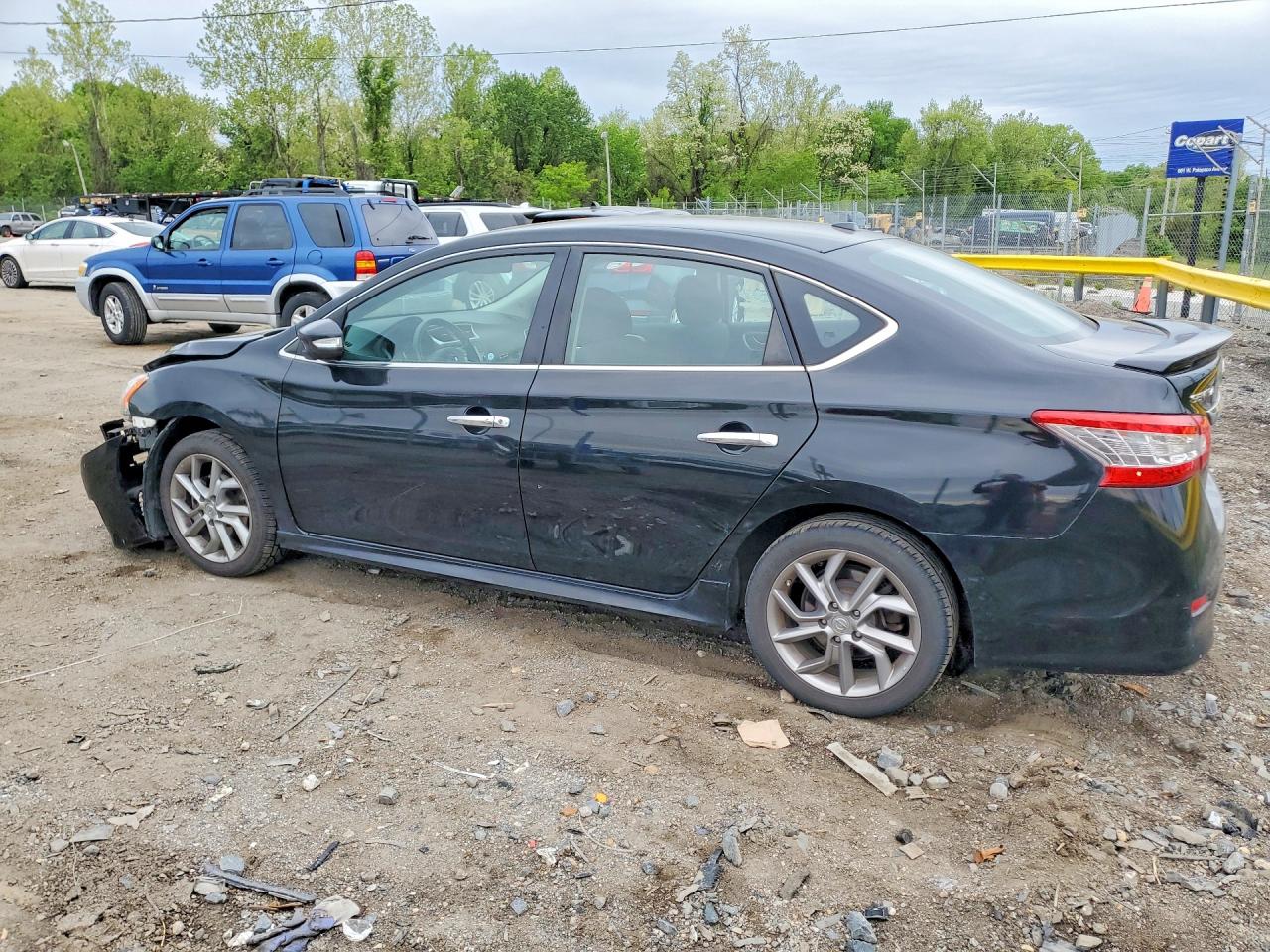 2015 NISSAN SENTRA SR photo 4