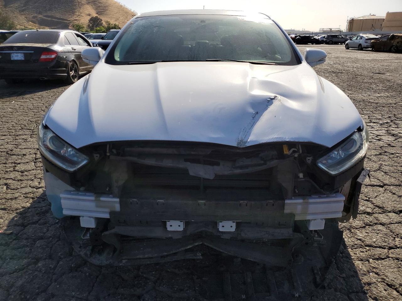 2016 FORD FUSION SE PHEV photo 13