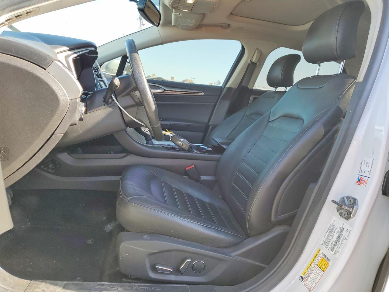 2016 FORD FUSION SE PHEV photo 19