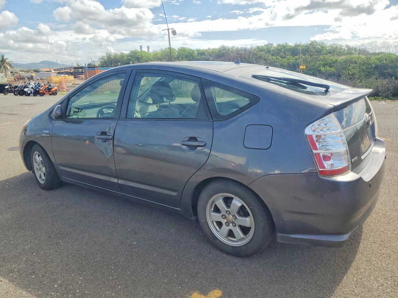 2009 TOYOTA PRIUS STANDARD photo 3
