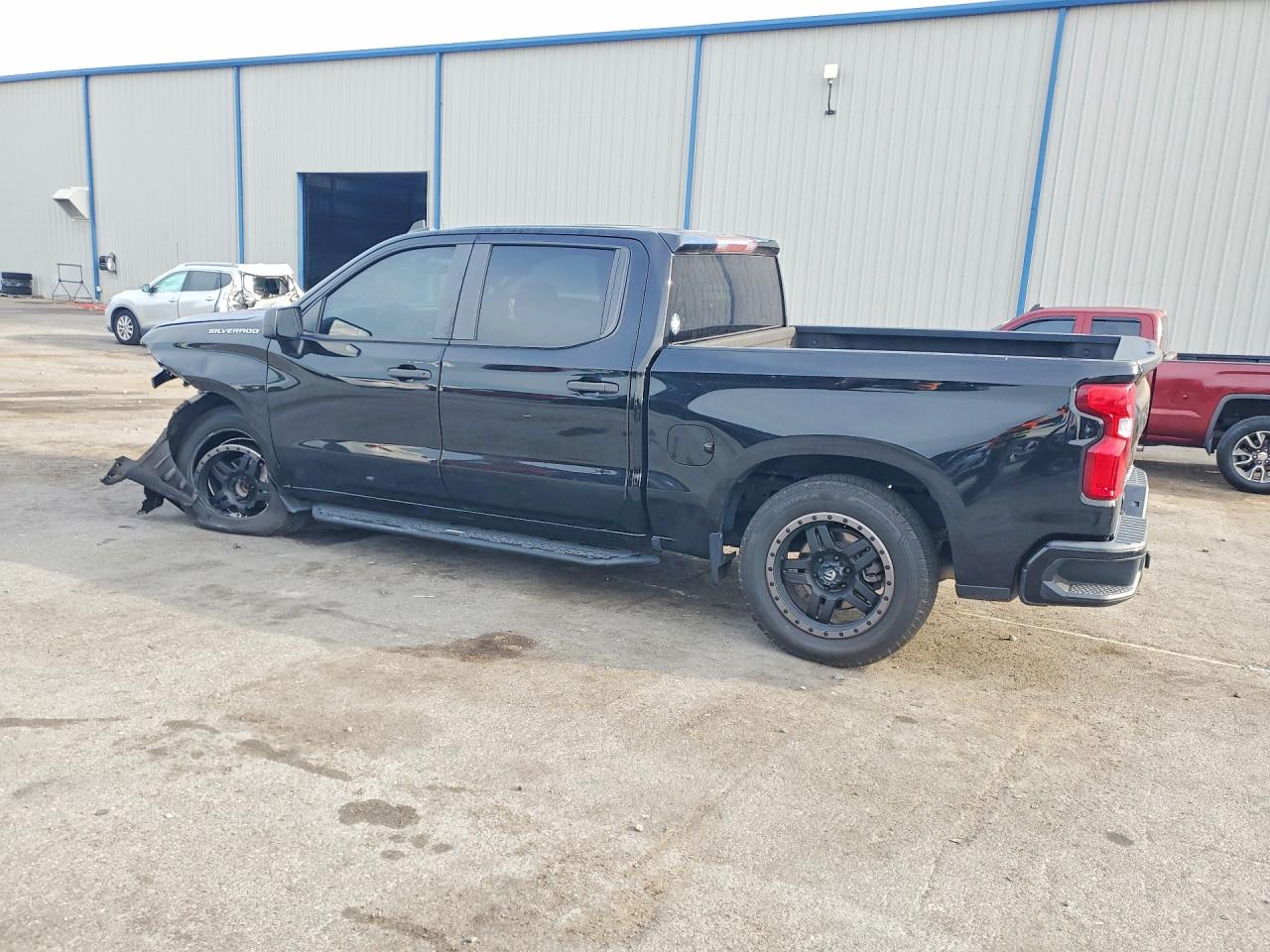 2020 CHEVROLET SILVERADO C1500 CUSTOM photo 3