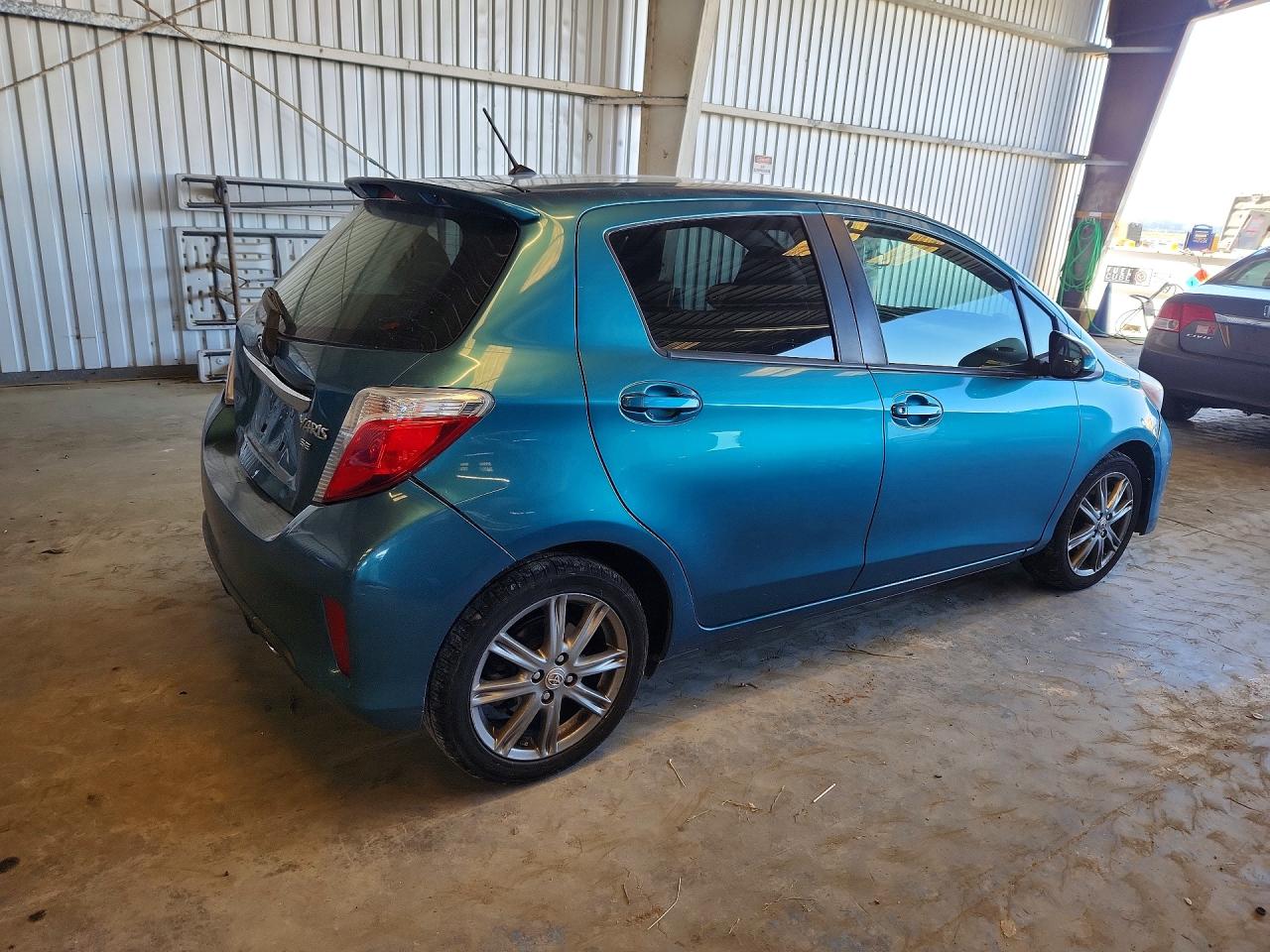 2012 TOYOTA YARIS 5-DOOR SE photo 5