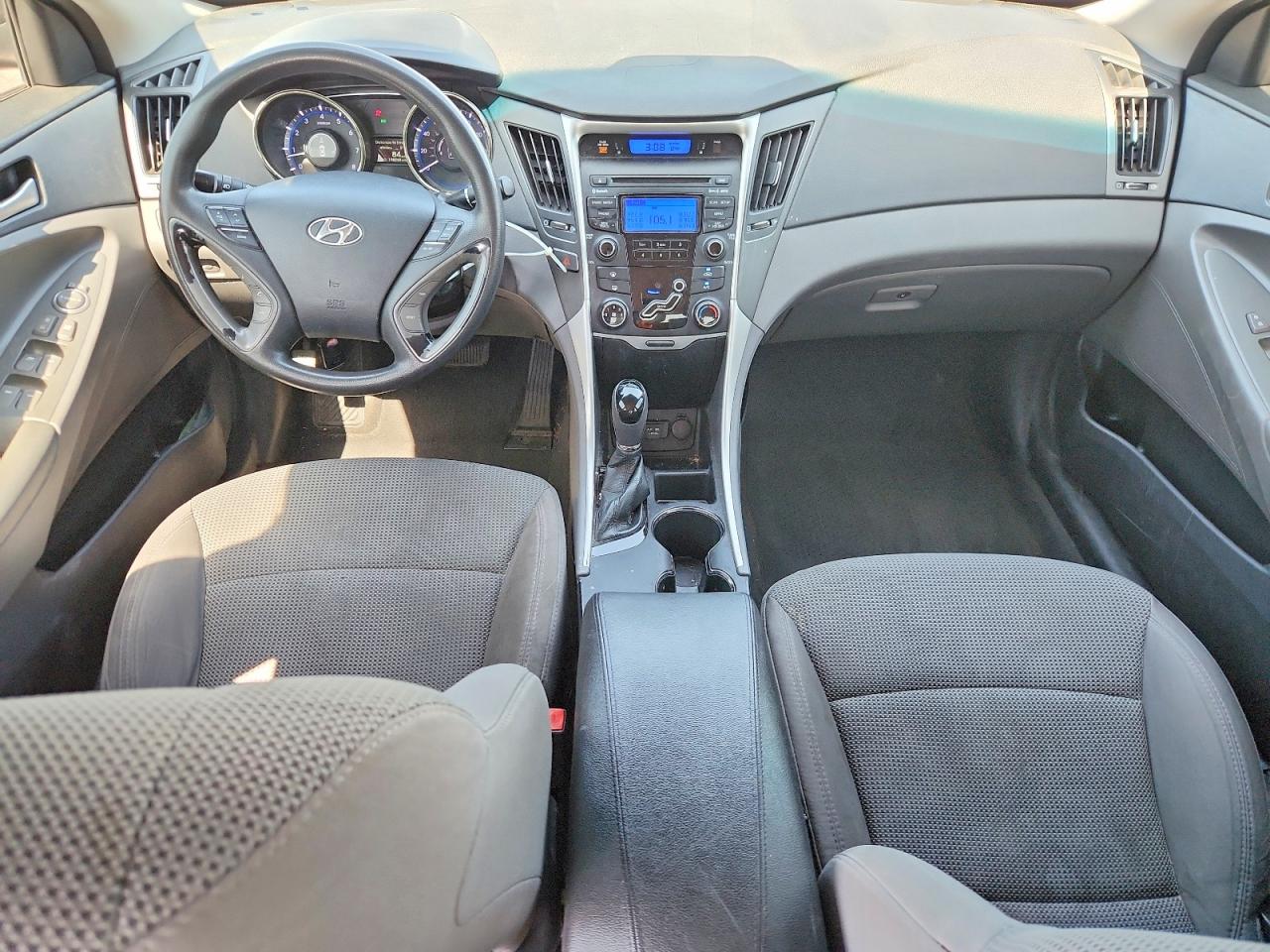 2013 HYUNDAI SONATA GLS photo 15