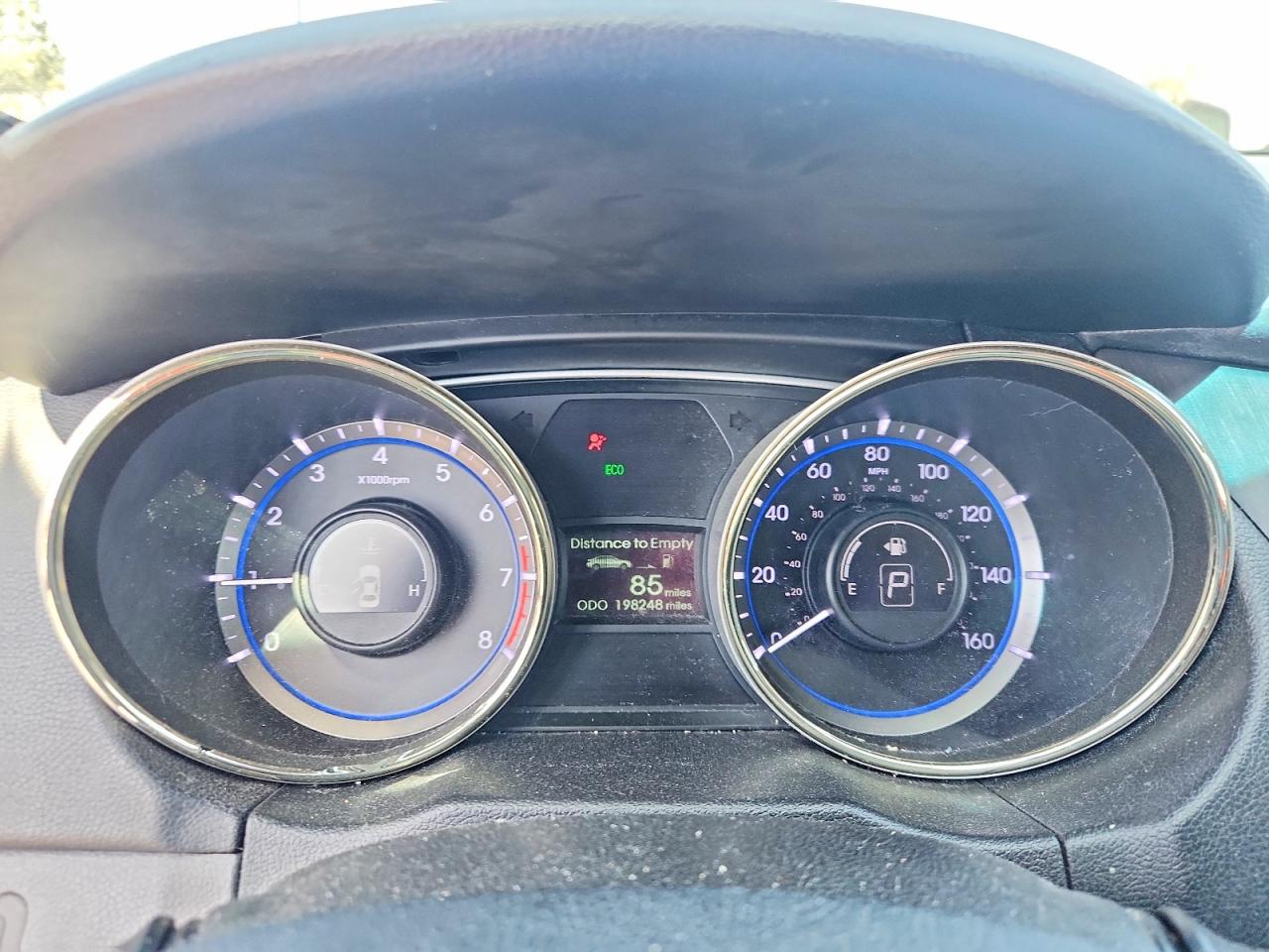 2013 HYUNDAI SONATA GLS photo 17