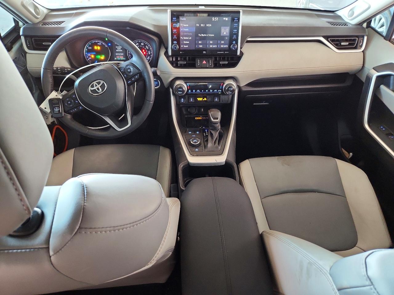 2022 TOYOTA RAV4 XLE PREMIUM photo 15
