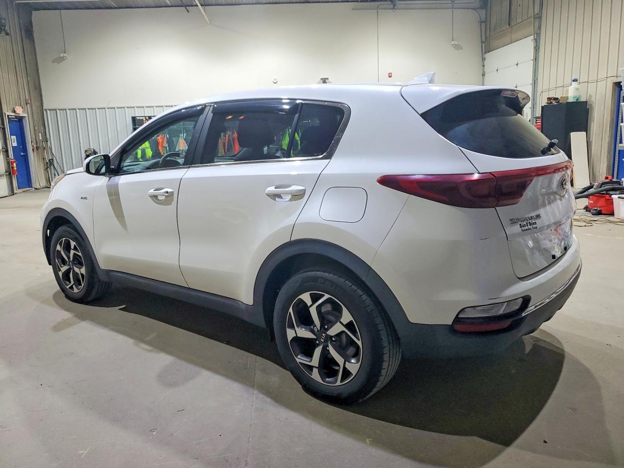 2021 KIA SPORTAGE LX photo 4