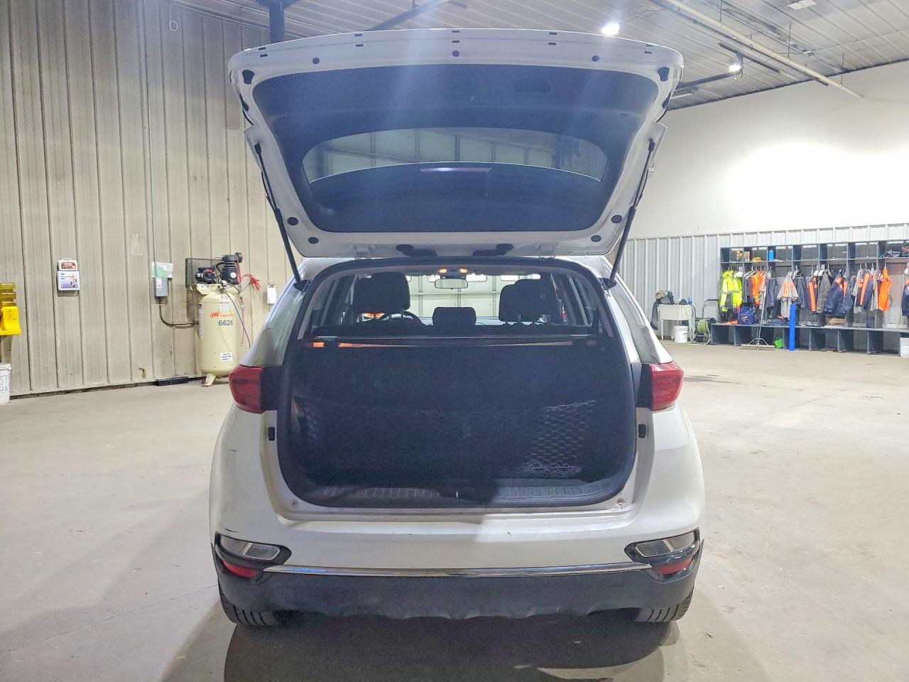 2021 KIA SPORTAGE LX photo 16