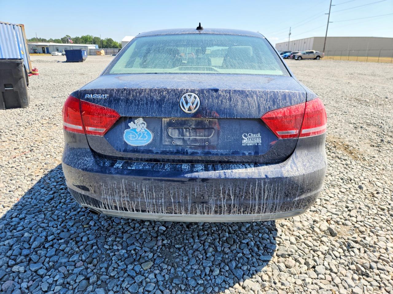 2014 VOLKSWAGEN PASSAT S photo 11