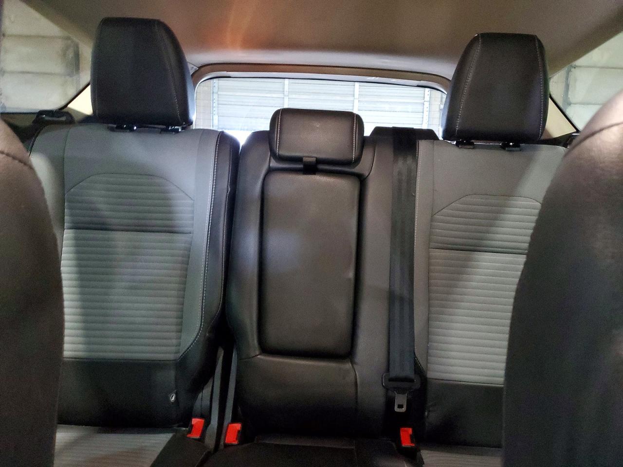 2018 FORD ESCAPE SE photo 19