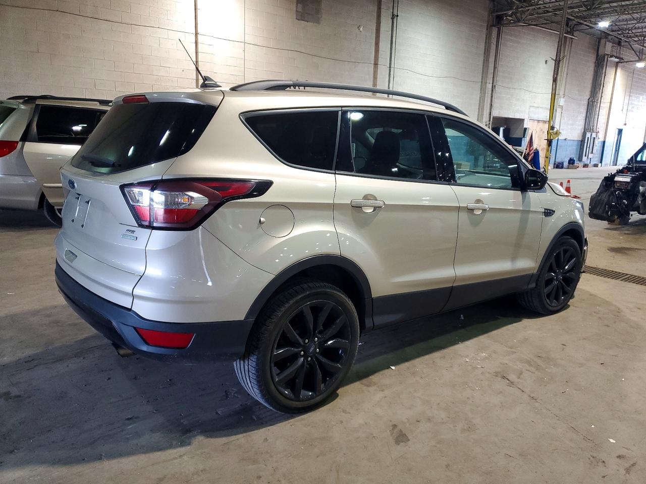 2018 FORD ESCAPE SE photo 5