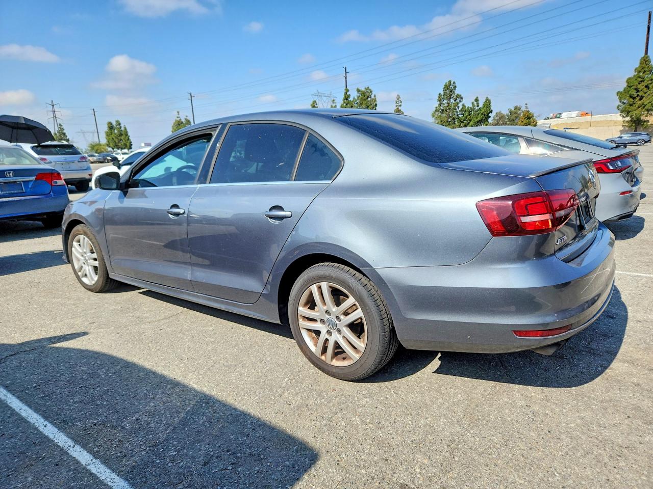 2017 VOLKSWAGEN JETTA S photo 4