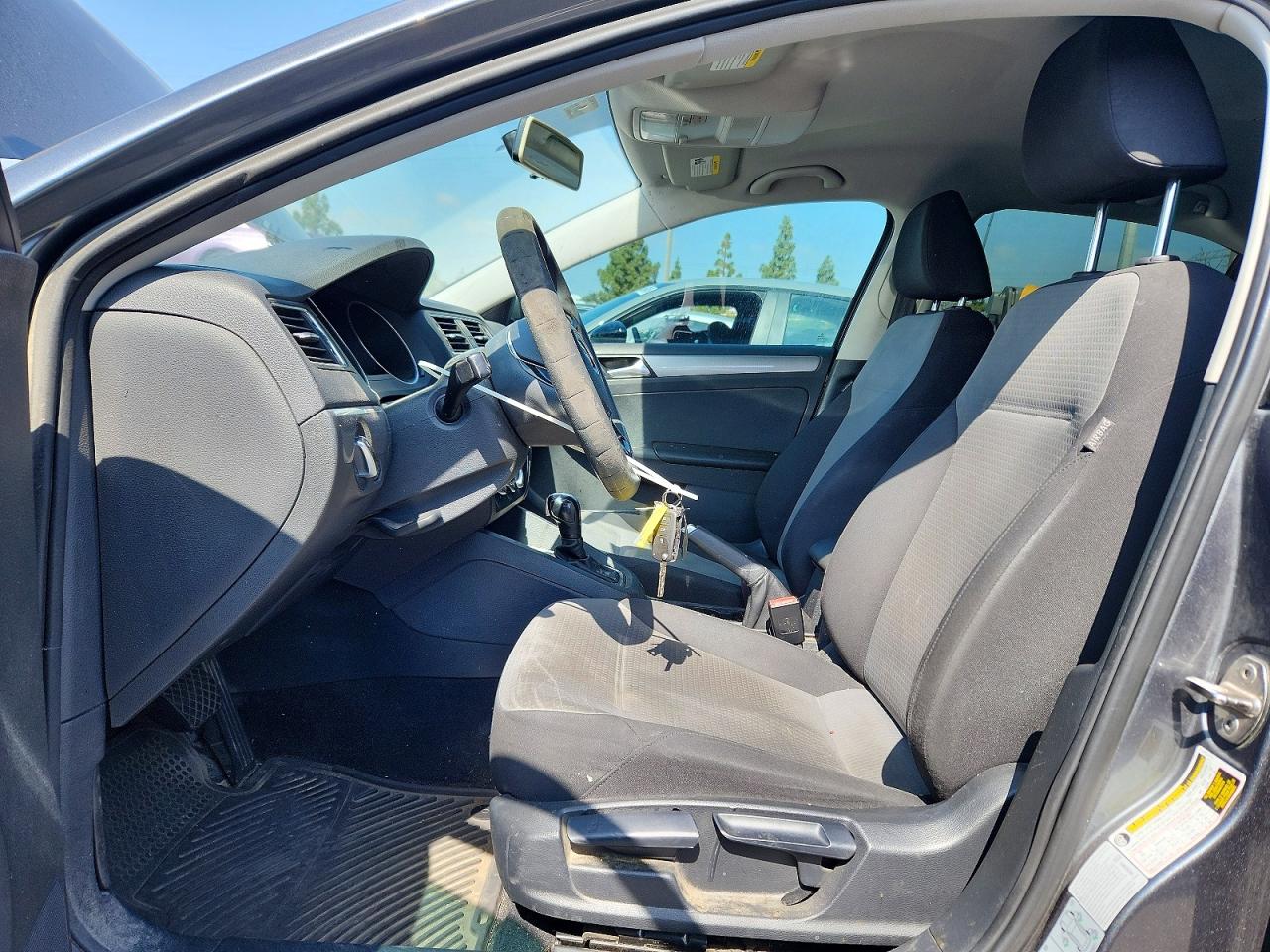 2017 VOLKSWAGEN JETTA S photo 19
