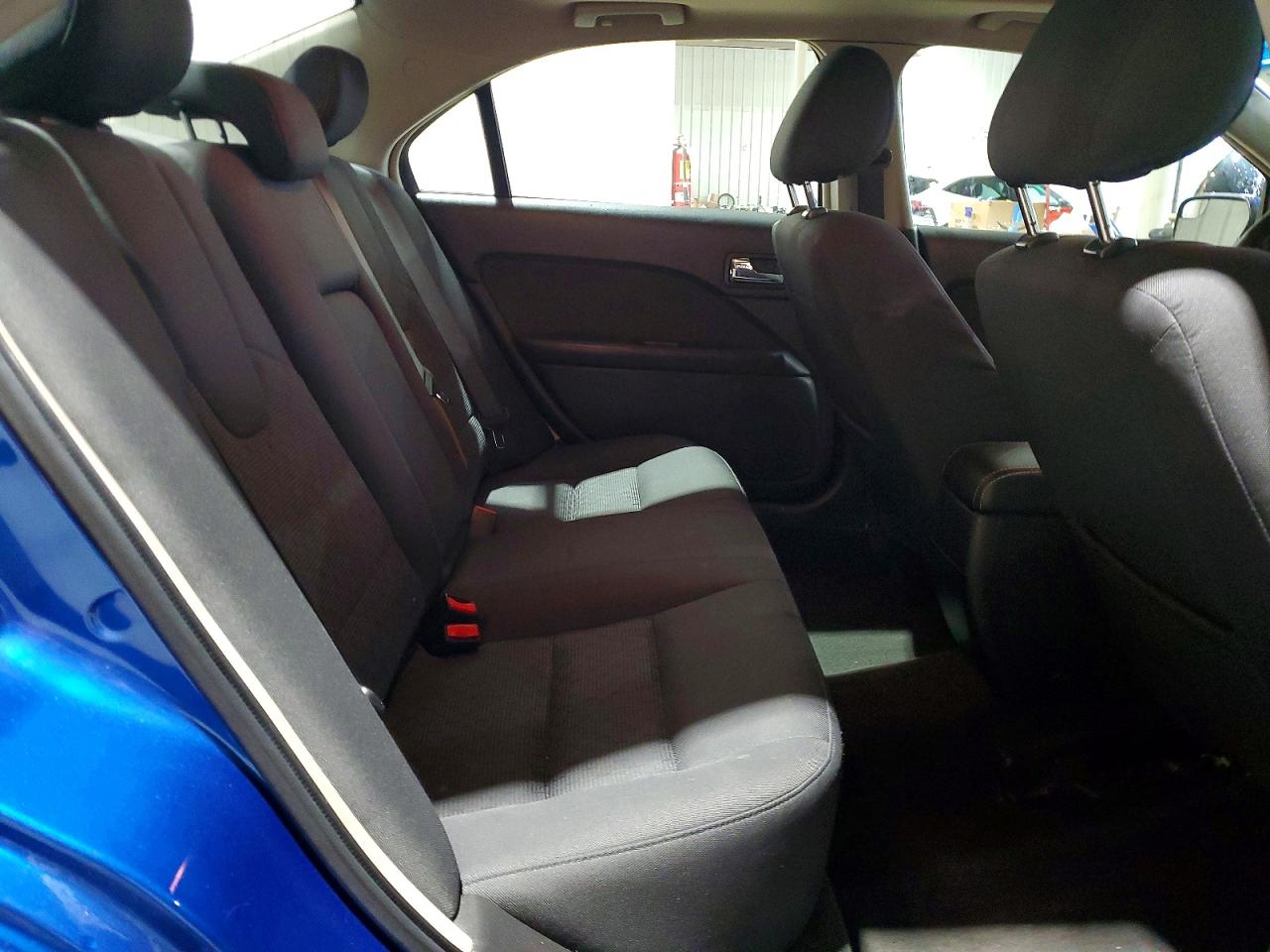 2011 FORD FUSION SE photo 19