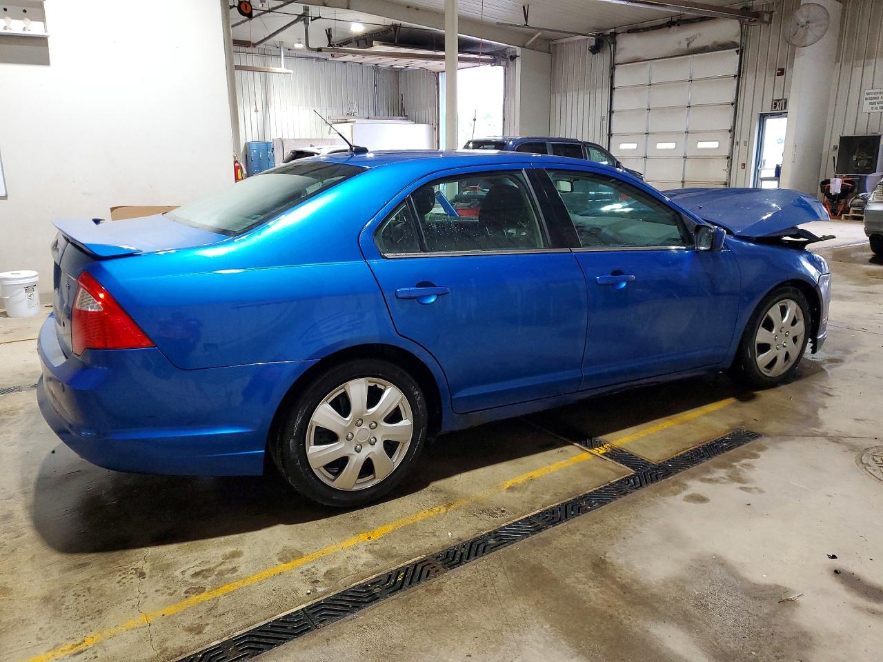 2011 FORD FUSION SE photo 5