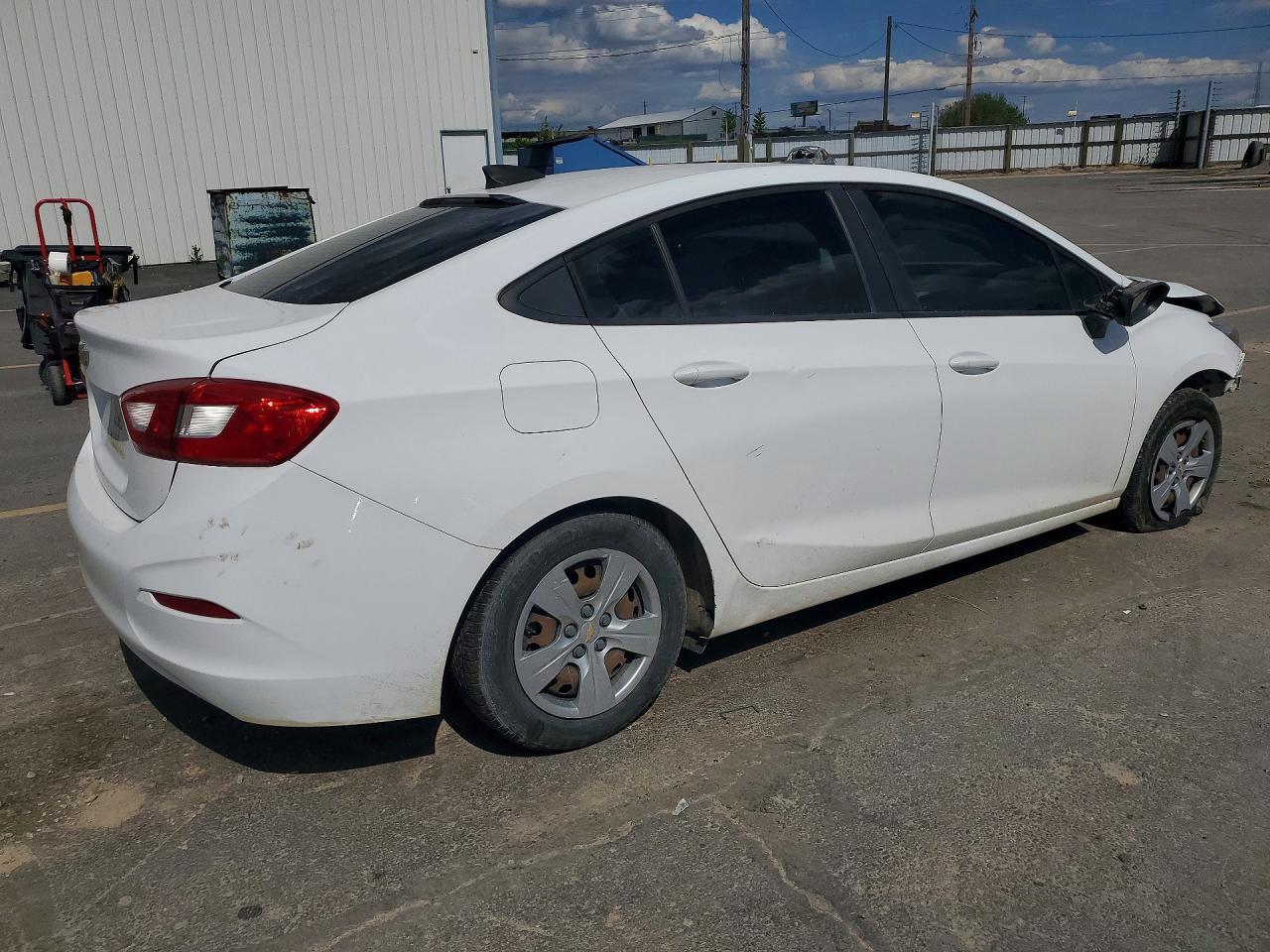 2017 CHEVROLET CRUZE LS photo 5