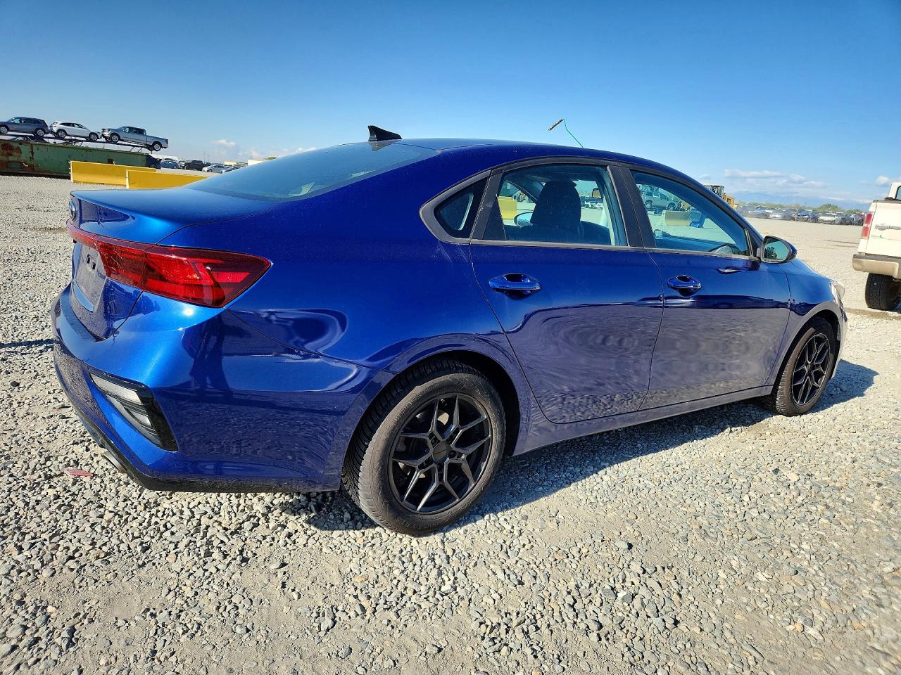 2019 KIA FORTE LXS photo 3