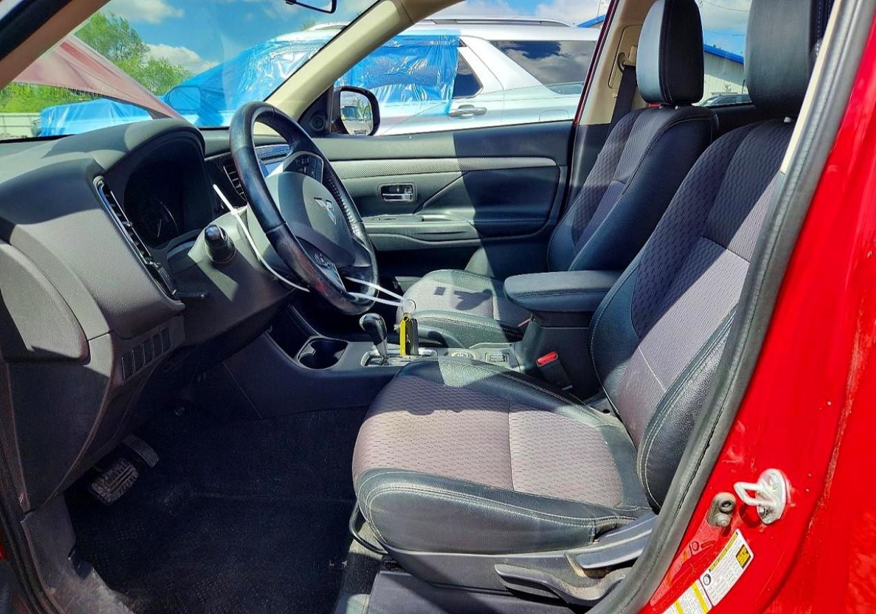 2015 MITSUBISHI OUTLANDER SE photo 13