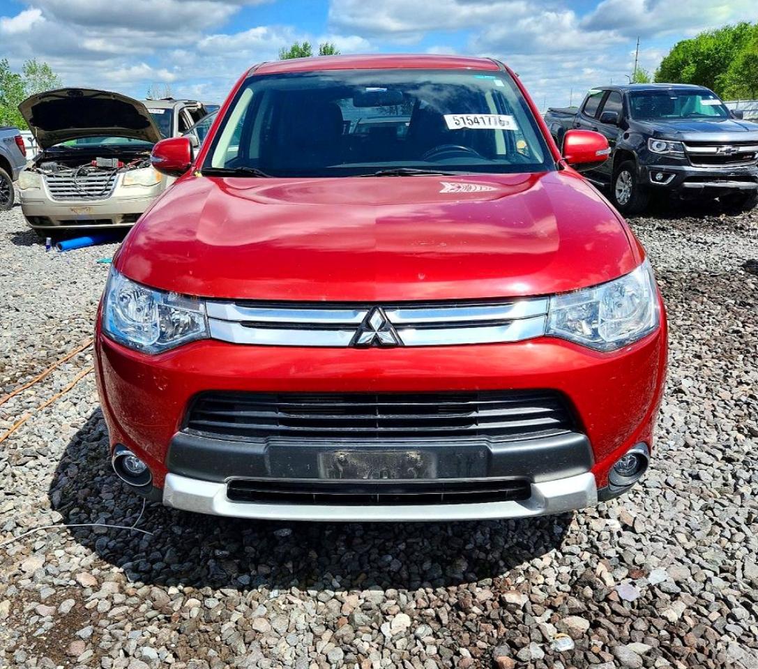 2015 MITSUBISHI OUTLANDER SE photo 9