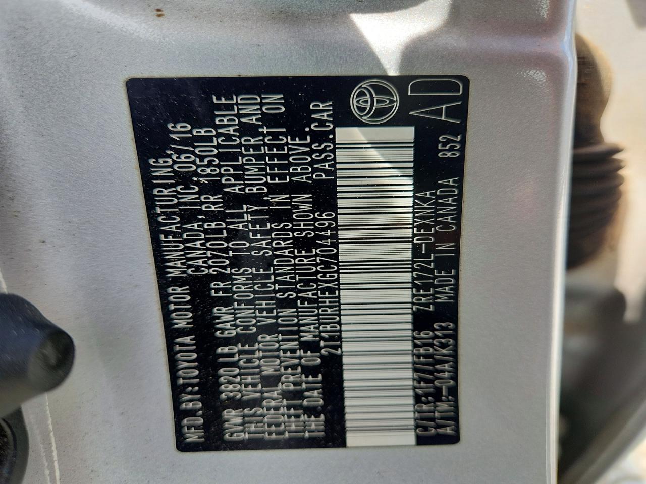 2016 TOYOTA COROLLA LE photo 34
