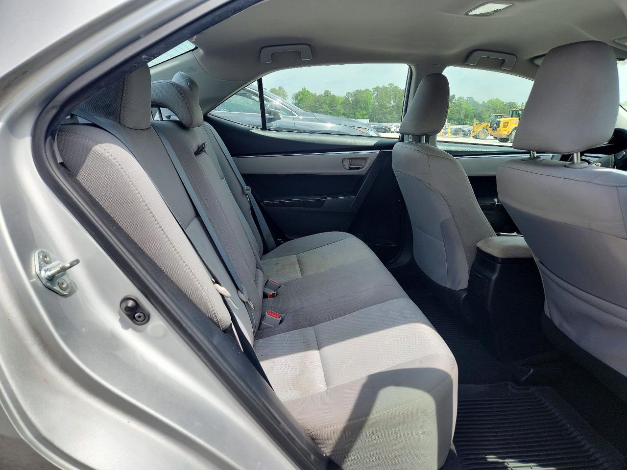 2016 TOYOTA COROLLA LE photo 28