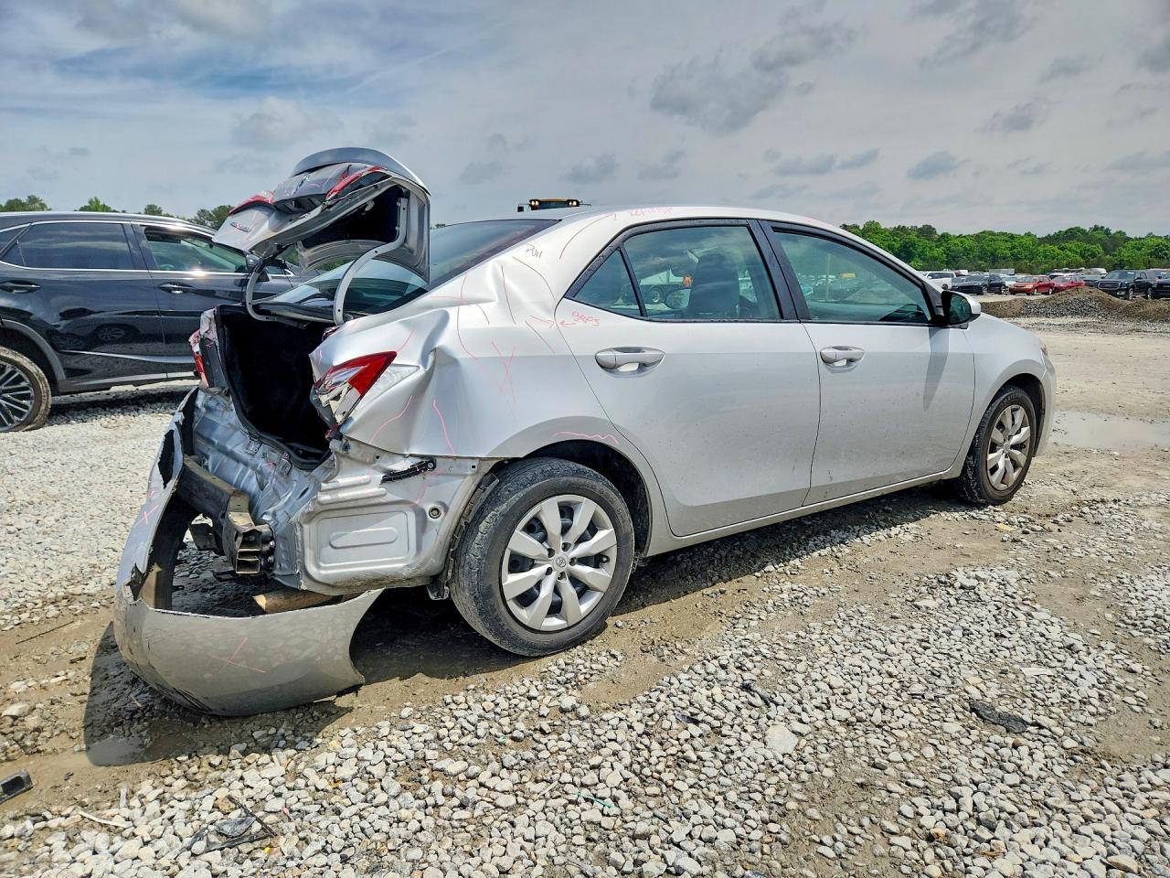 2016 TOYOTA COROLLA LE photo 7