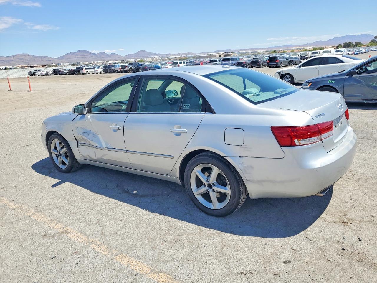 2007 HYUNDAI SONATA SE photo 3