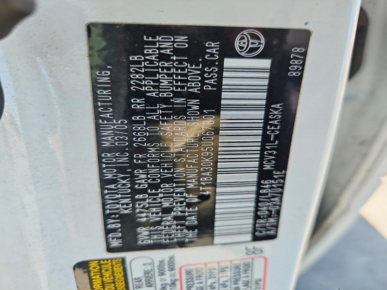 2005 TOYOTA CAMRY SE photo 23