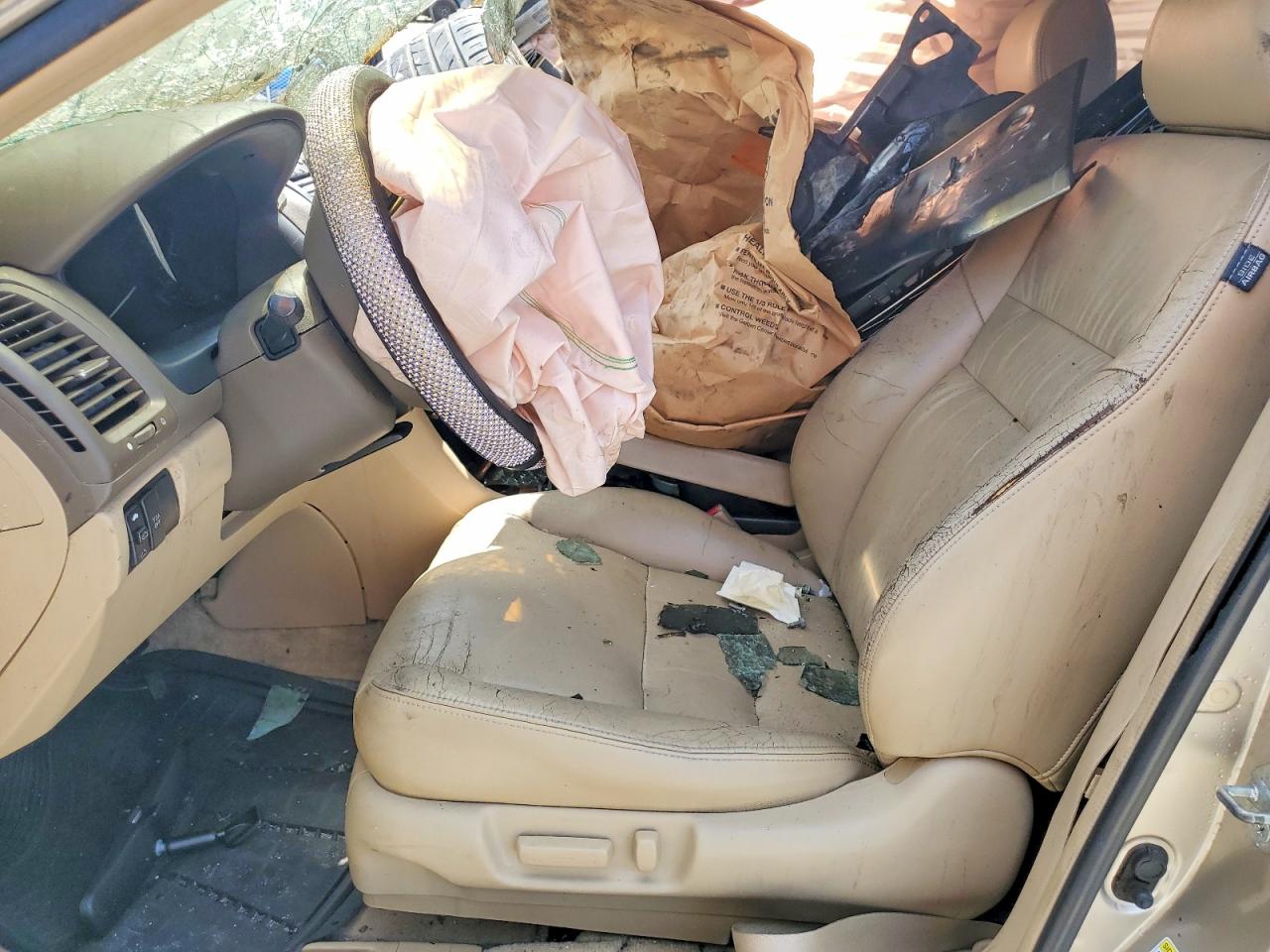 2006 HONDA ACCORD photo 13