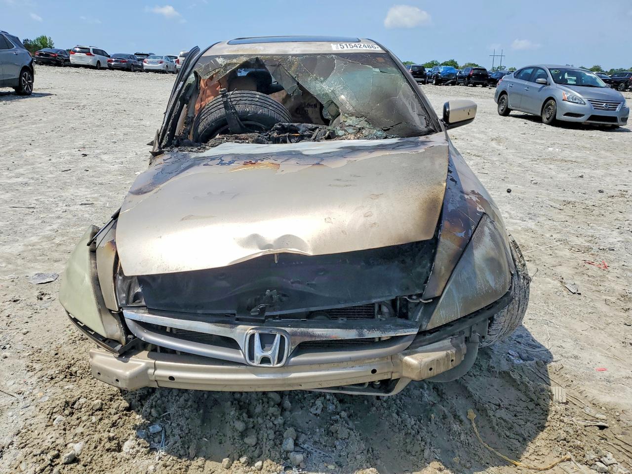 2006 HONDA ACCORD photo 9