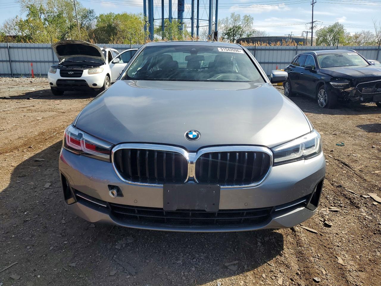 2023 BMW 530 XI photo 9