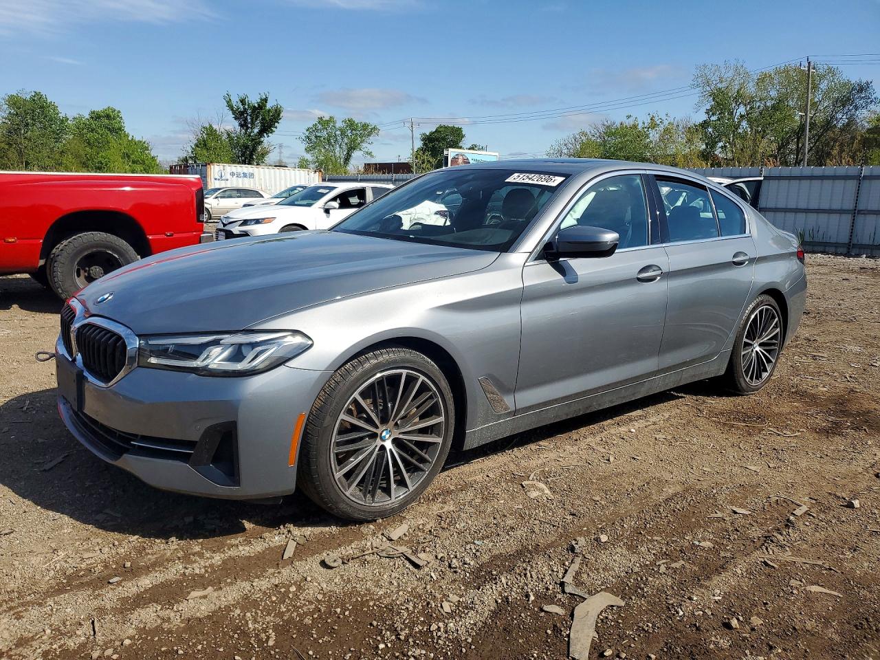 2023 BMW 530
