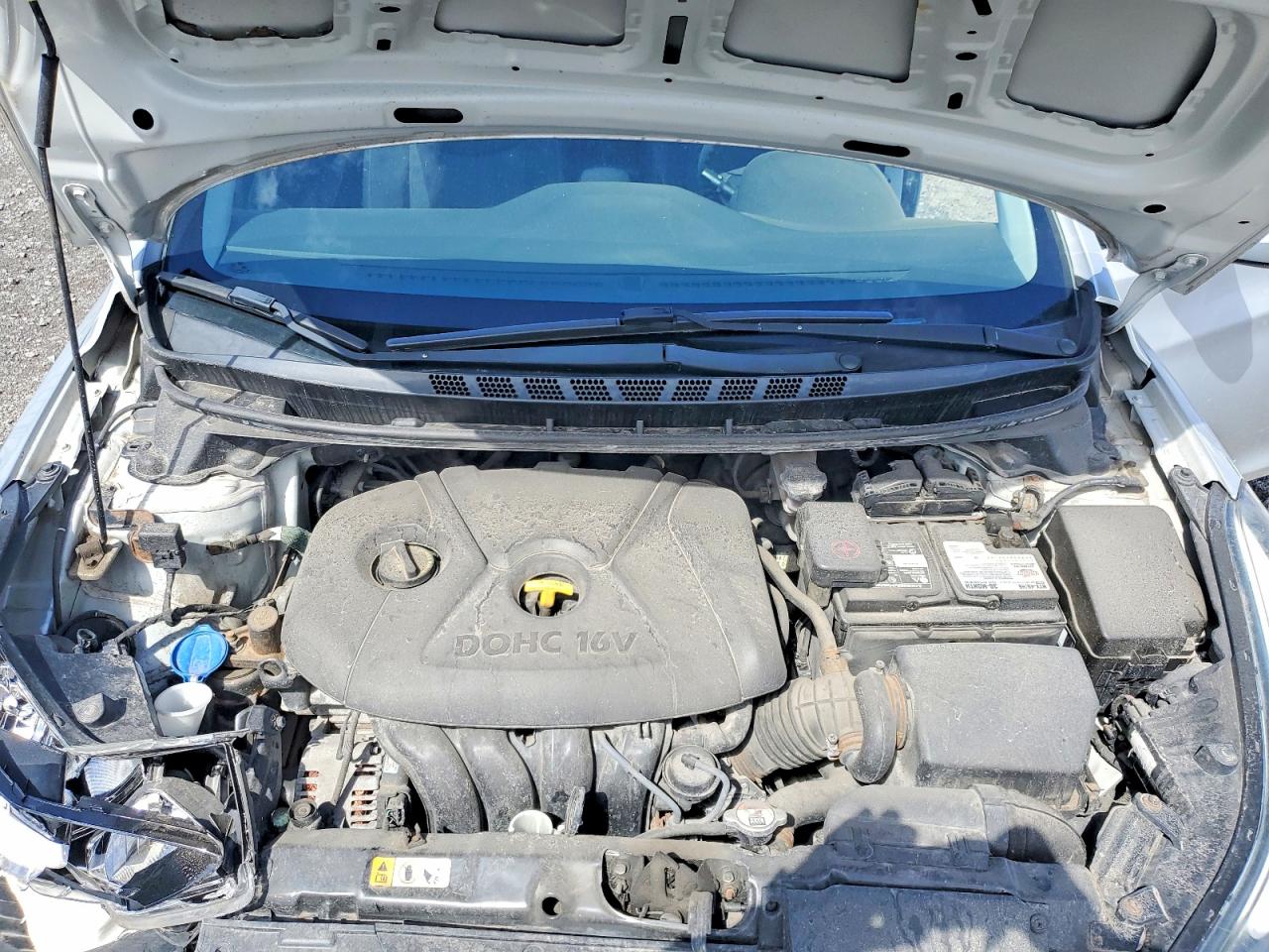 2015 HYUNDAI ELANTRA SE photo 21