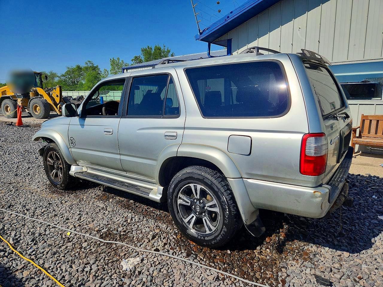 2000 TOYOTA 4RUNNER SR5 photo 3