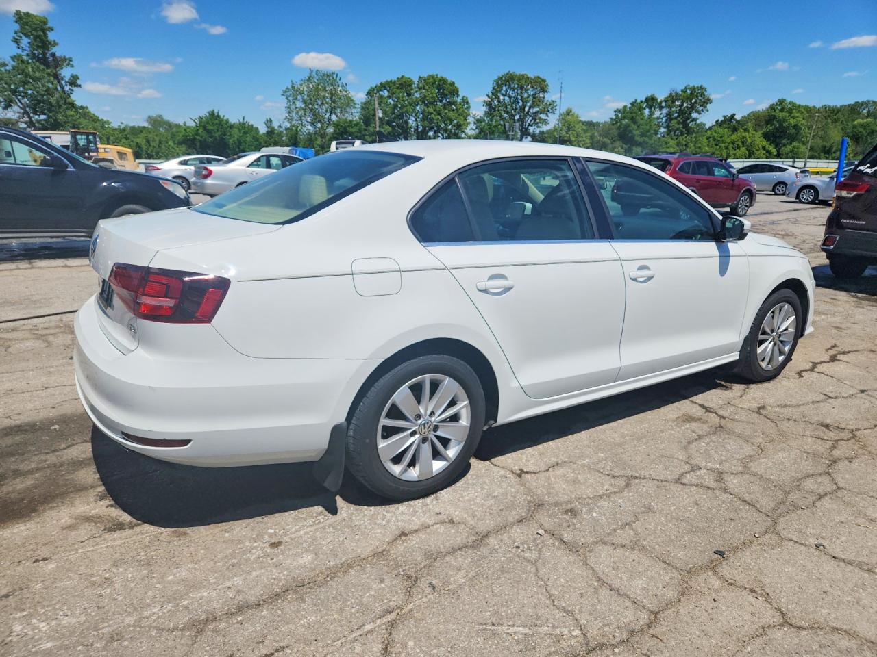 2016 VOLKSWAGEN JETTA SE photo 7