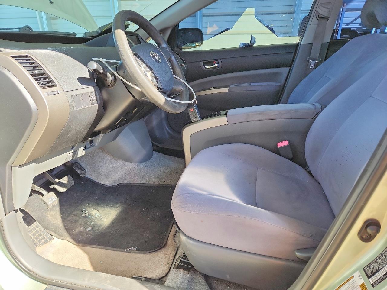 2007 TOYOTA PRIUS BASE photo 13