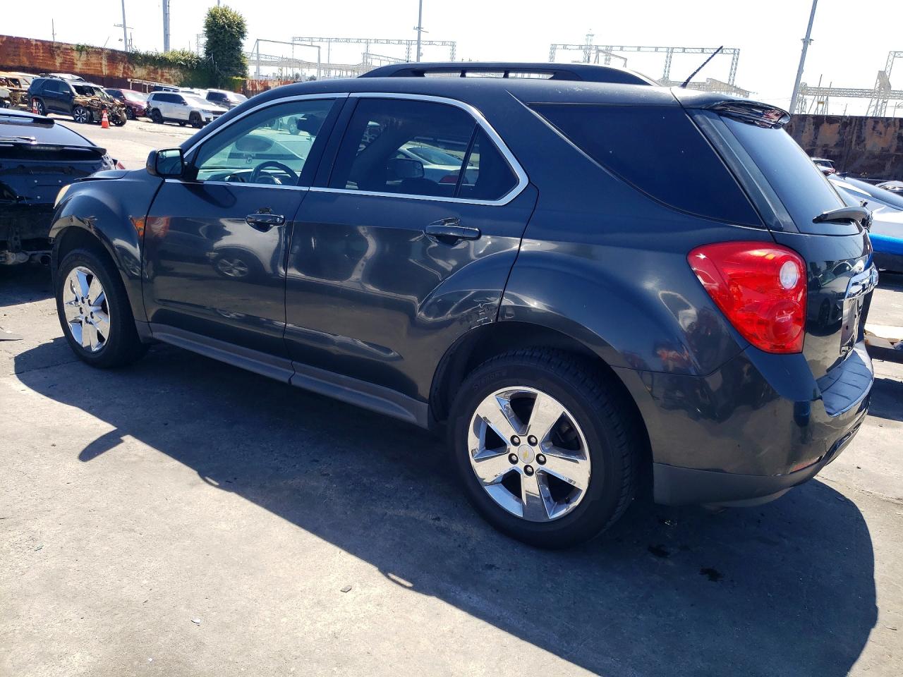 2014 CHEVROLET EQUINOX LT photo 2