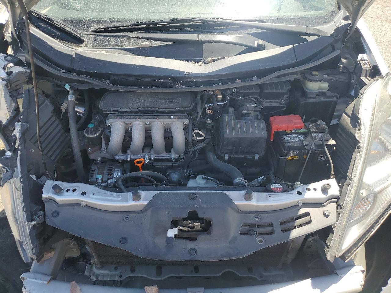 2013 HONDA FIT photo 23