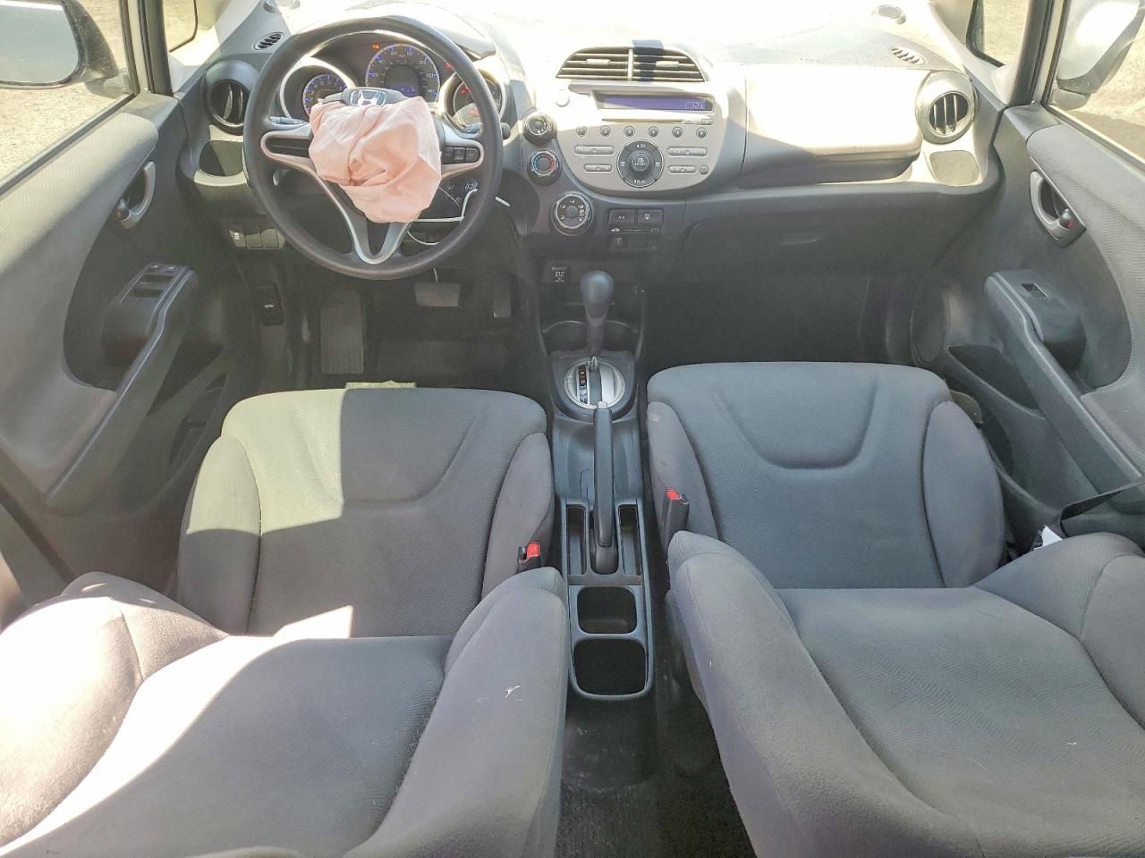 2013 HONDA FIT photo 15