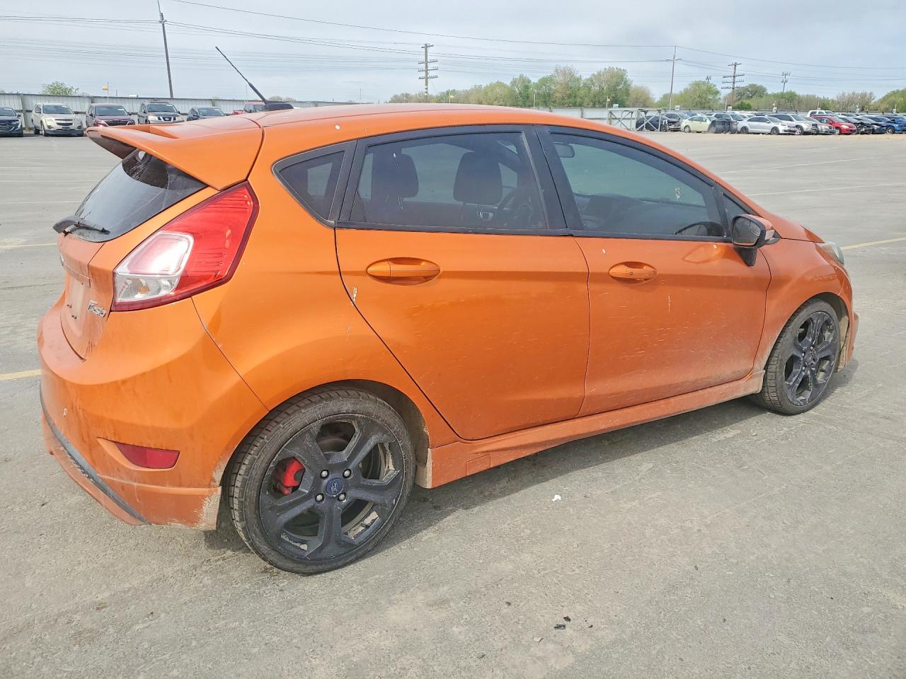 2018 FORD FIESTA ST photo 5