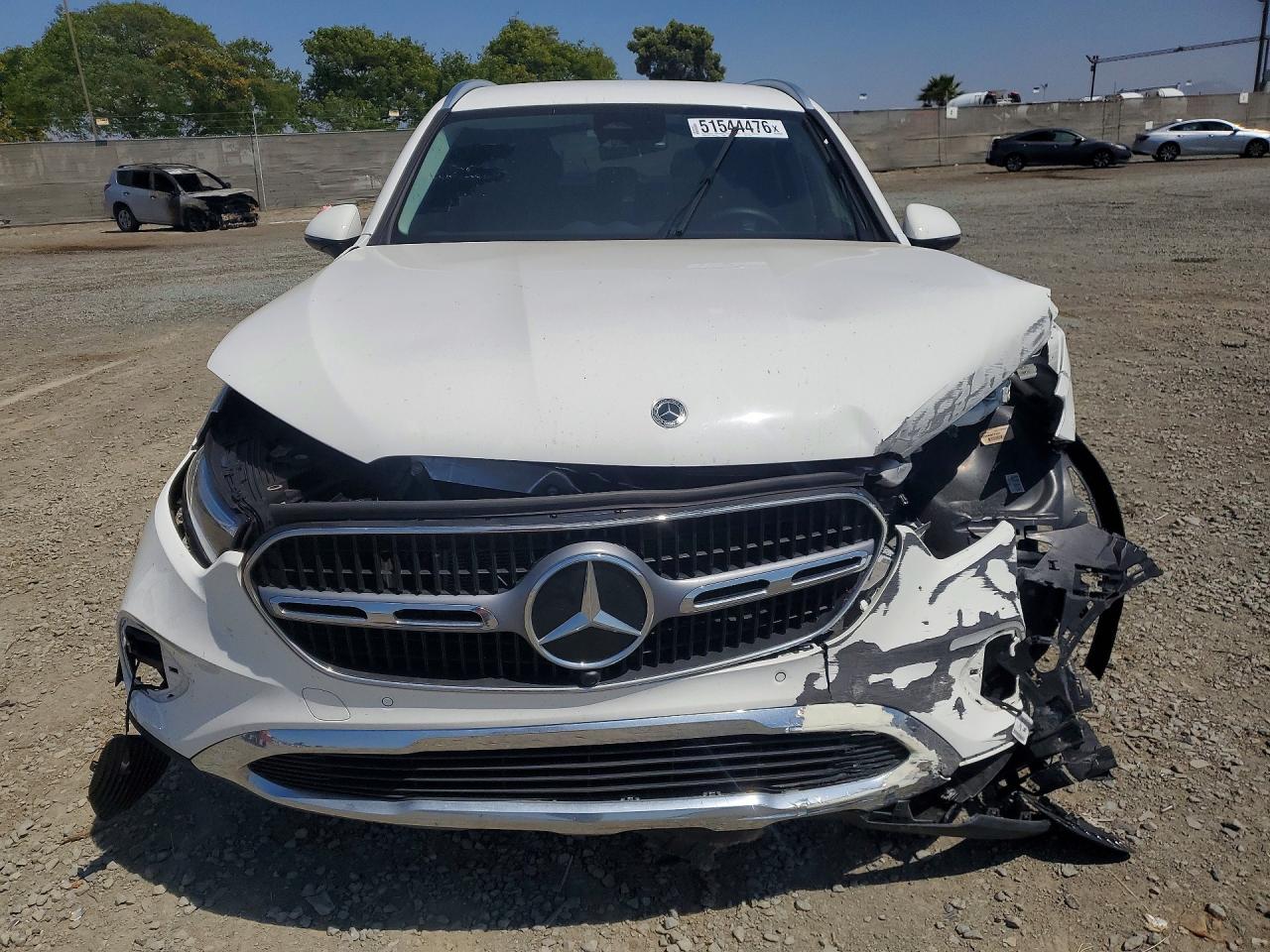 2024 MERCEDES-BENZ GLC 300 photo 13