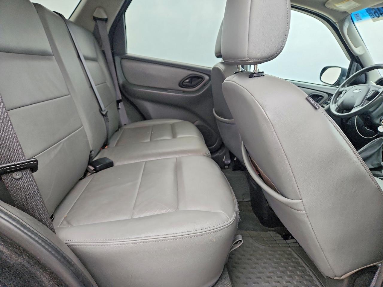 2006 FORD ESCAPE XLT photo 31