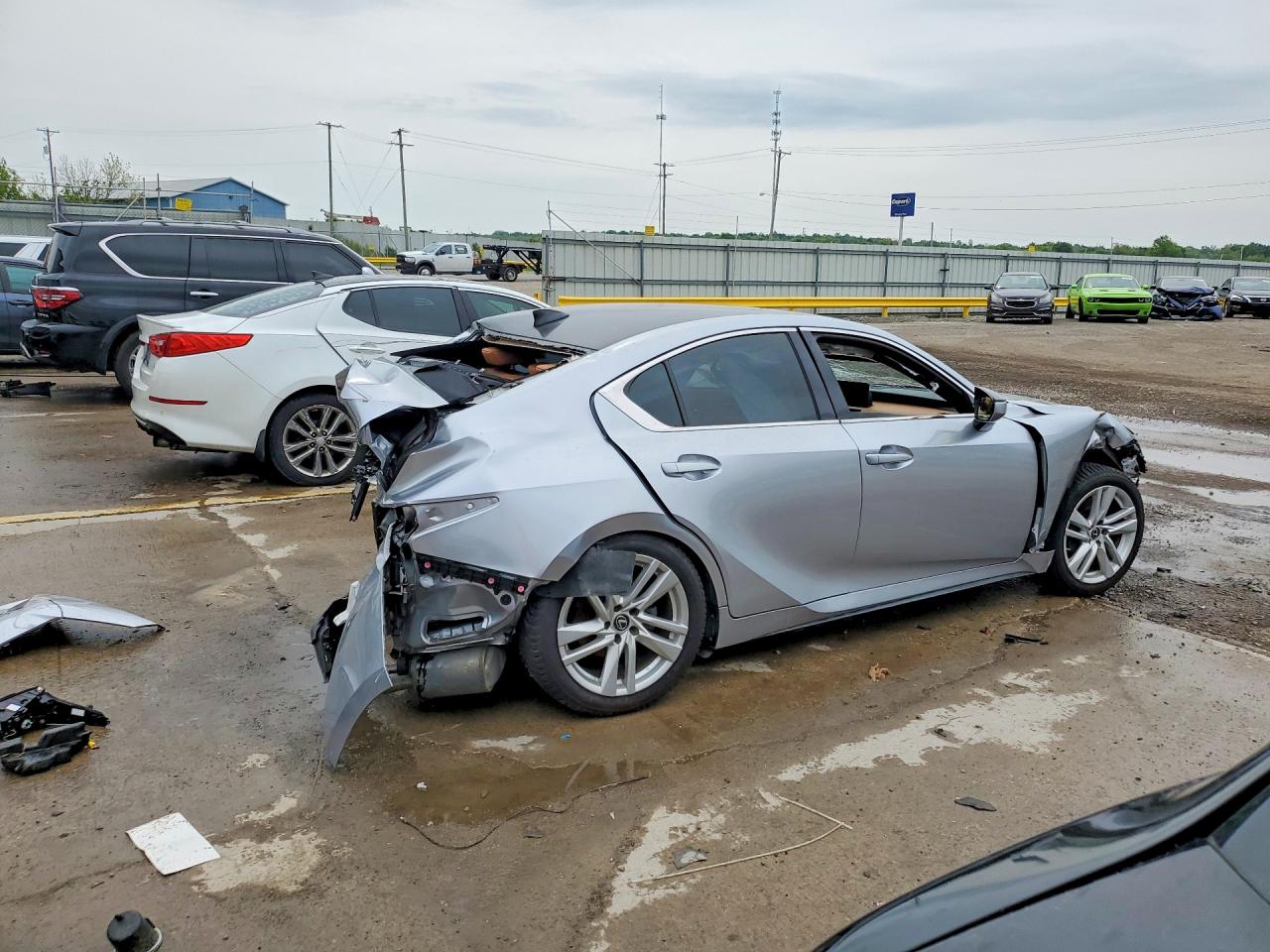 2021 LEXUS IS 300 photo 5