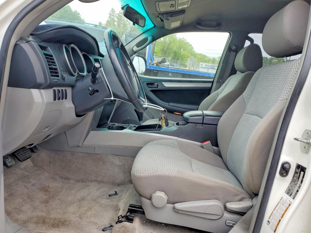2006 TOYOTA 4RUNNER SR5 photo 13