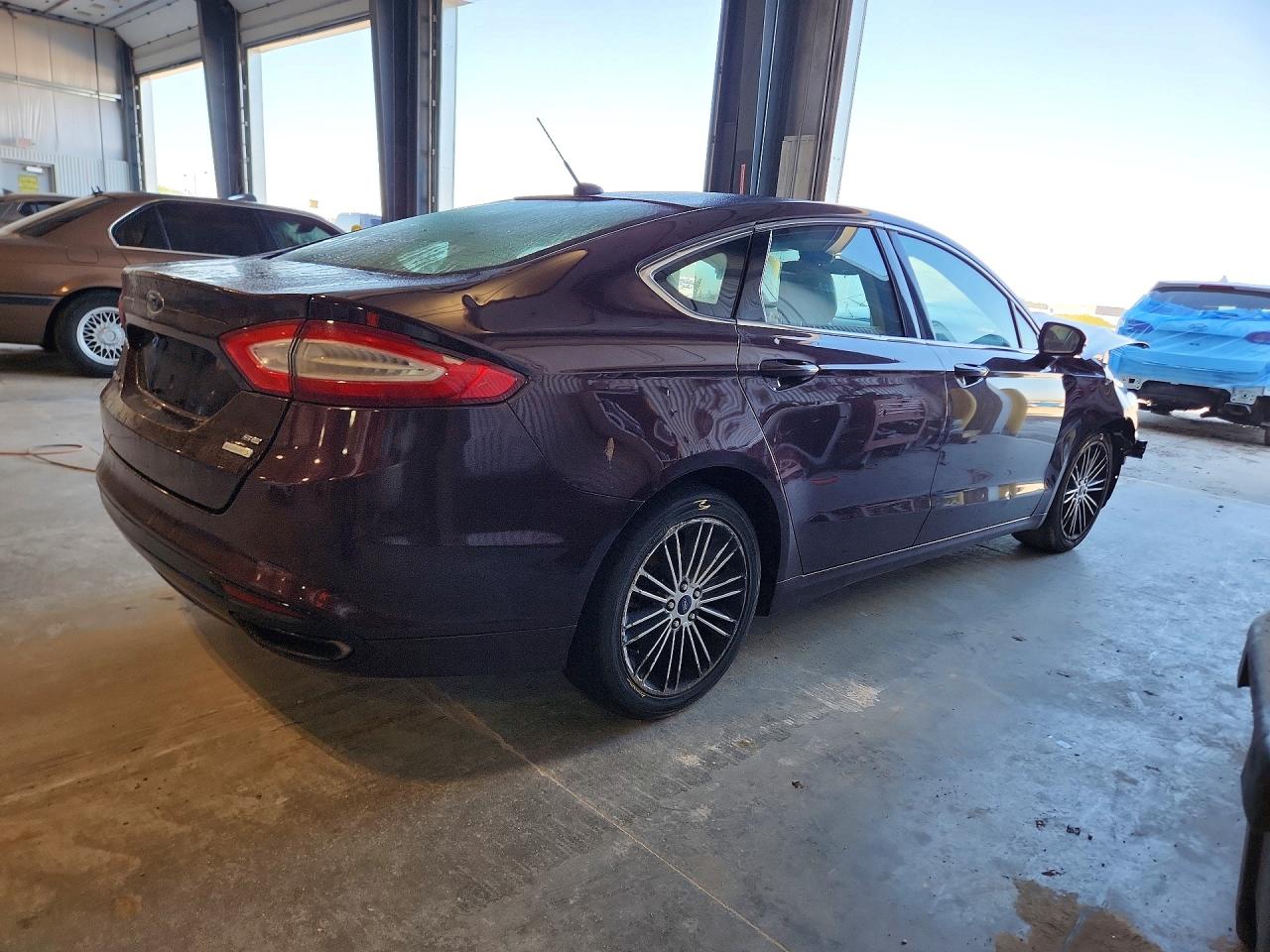 2013 FORD FUSION SE photo 3