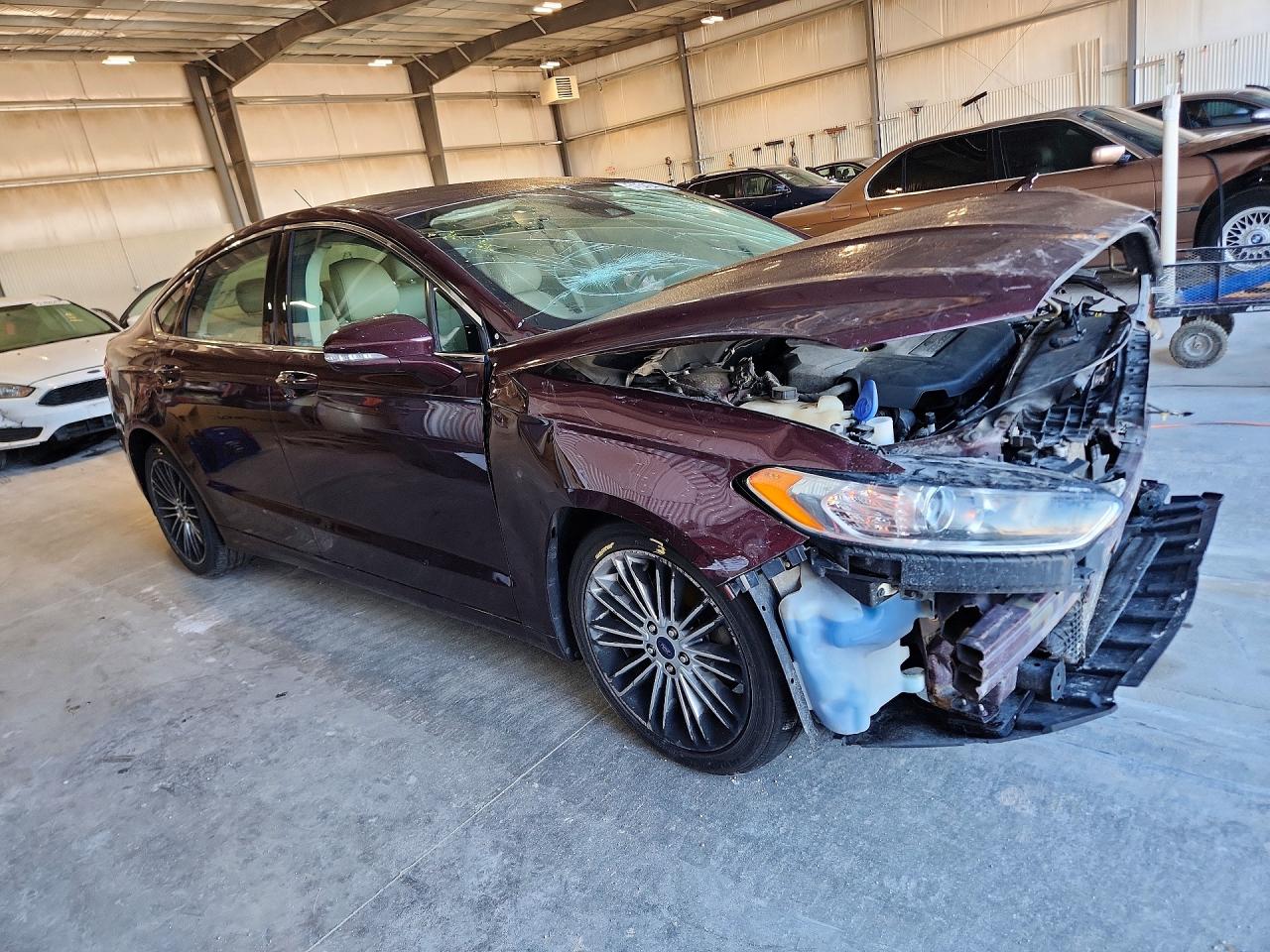 2013 FORD FUSION SE photo 4