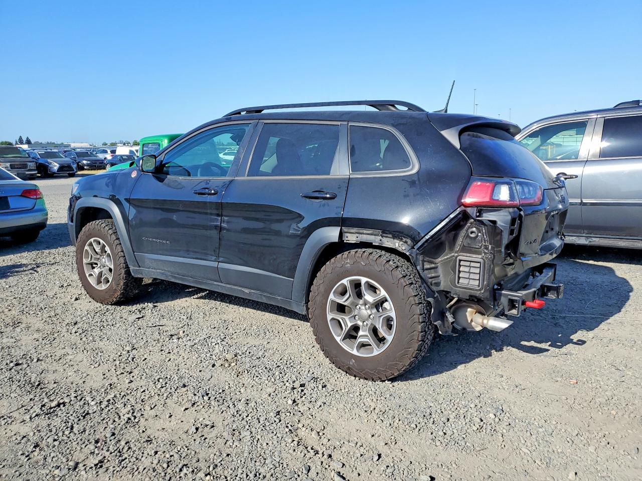 2022 JEEP CHEROKEE TRAILHAWK photo 3