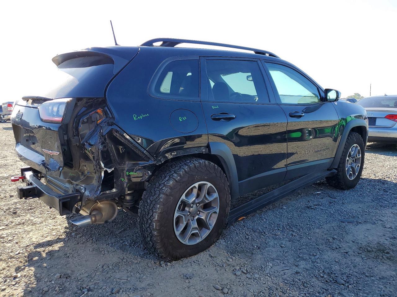 2022 JEEP CHEROKEE TRAILHAWK photo 5