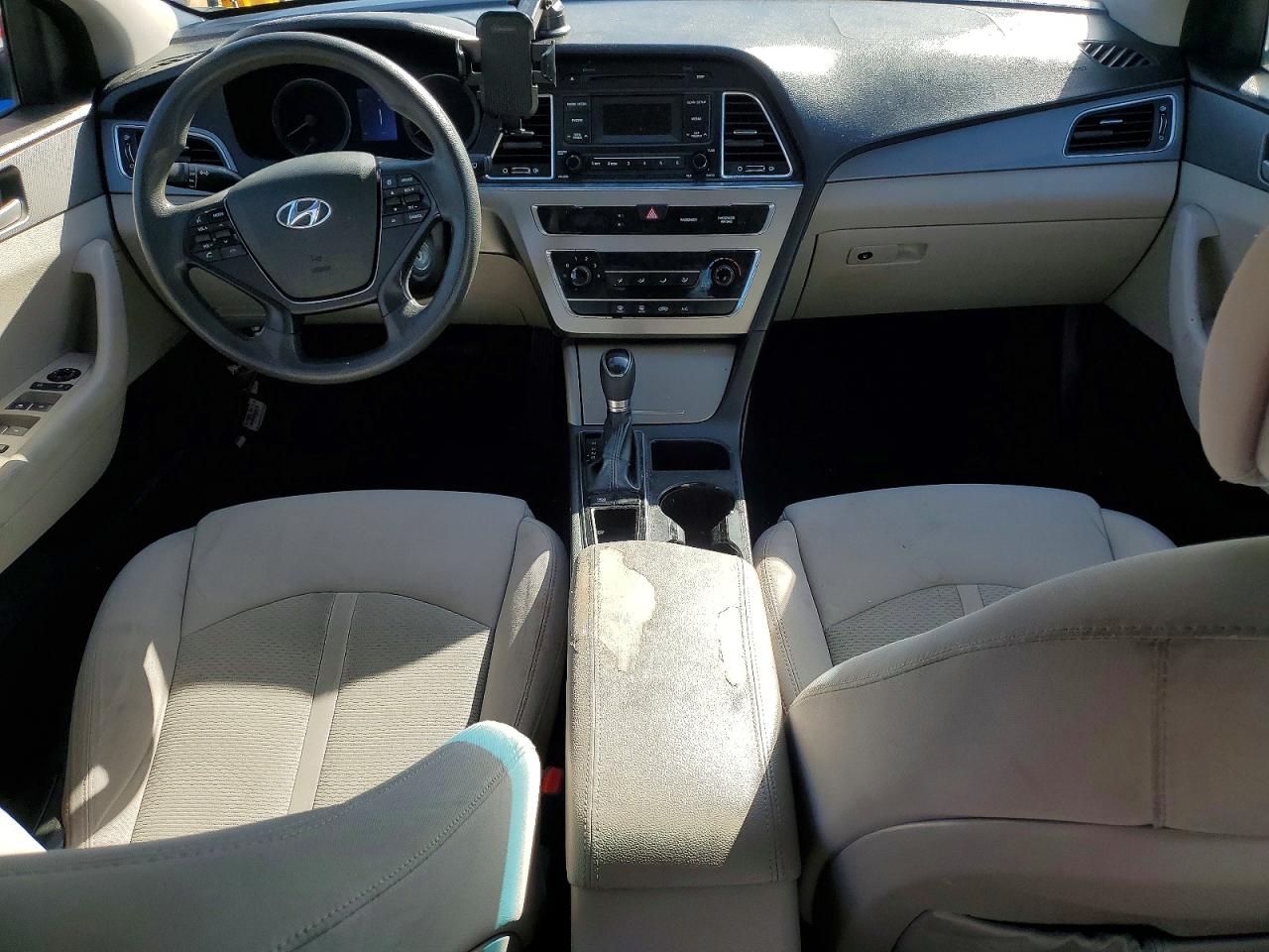 2015 HYUNDAI SONATA SE photo 22