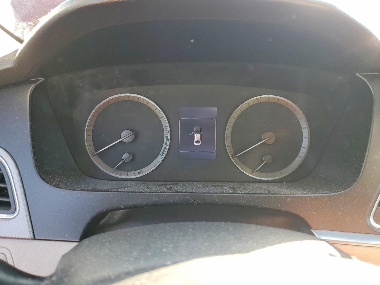 2015 HYUNDAI SONATA SE photo 25