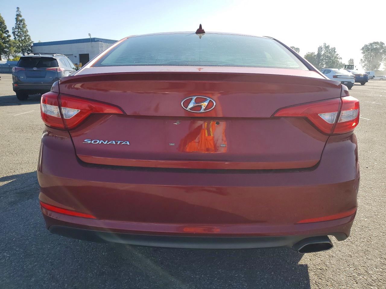 2015 HYUNDAI SONATA SE photo 16